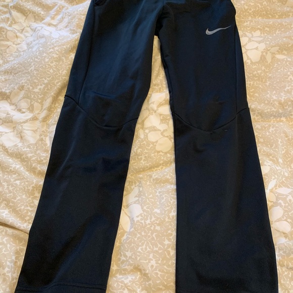 Boys Nike dri-fit pants. Set of 3. - Picture 6 of 8